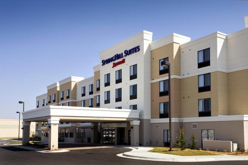 Springhill Suites By Marriott Wichita East At Plazzio Exterior photo